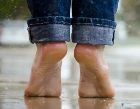 OnlyFans cuenta feet_to_feels header 2
