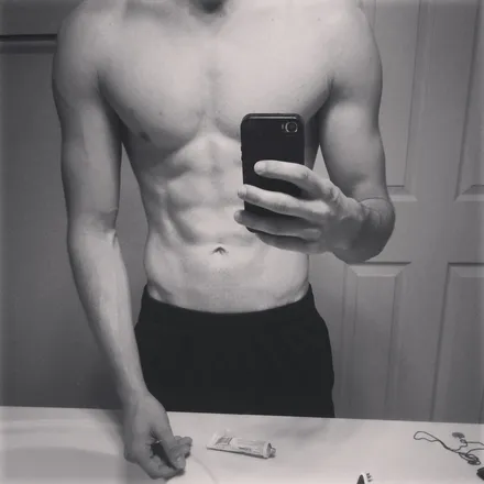 OnlyFans cuenta alexk96 header 2