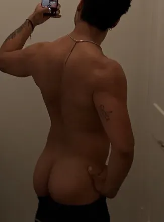 OnlyFans account  rey2227 avatar 1
