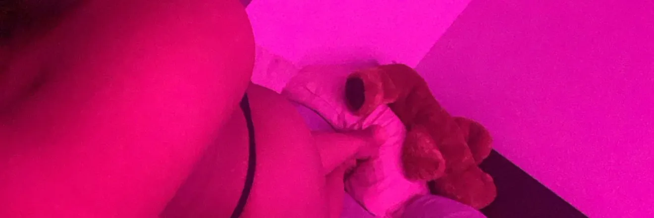 OnlyFans cuenta naughtylilbee header 2