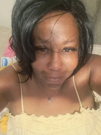 OnlyFans cuenta tastemycinnamon45 header 2