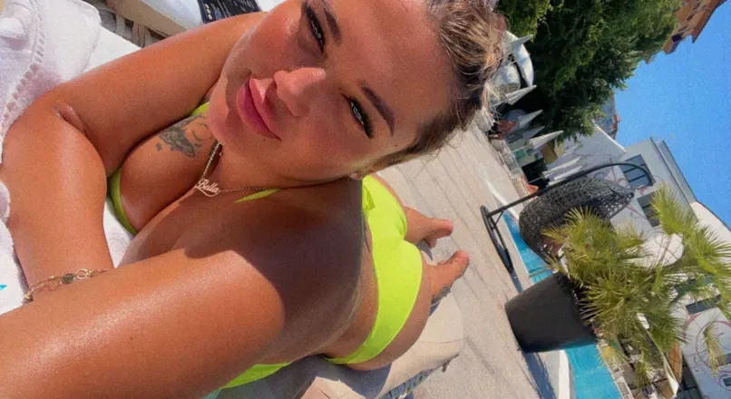 OnlyFans cuenta ivanaahottie header 2