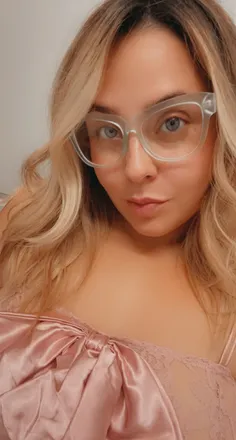 OnlyFans cuenta kikiloox avatar 1