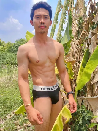 OnlyFans cuenta phong_phisit header 2