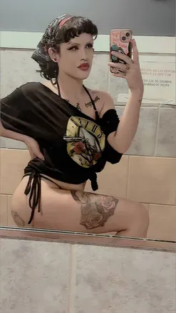 OnlyFans cuenta r0ckabilly_babie avatar 1