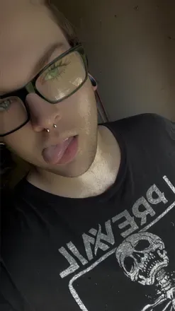 OnlyFans cuenta unfunnydadjoke avatar 1