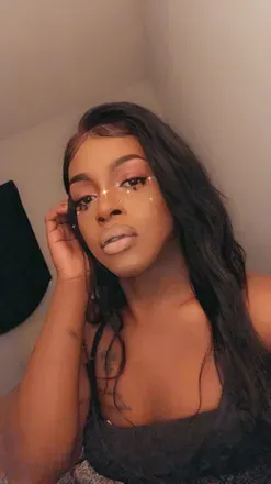 OnlyFans cuenta tiamonroe1 avatar 1