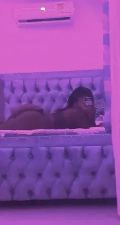 OnlyFans cuenta cheekymissebony header 2