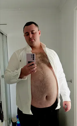 OnlyFans cuenta bigbellybuttonup header 2