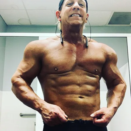 OnlyFans cuenta causticcharmer header 2
