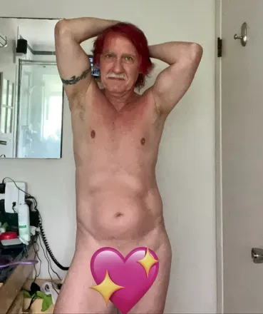 OnlyFans account  marieldridge avatar 1