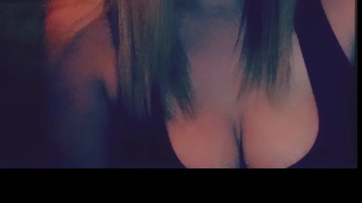 OnlyFans cuenta xoxori94 header 2