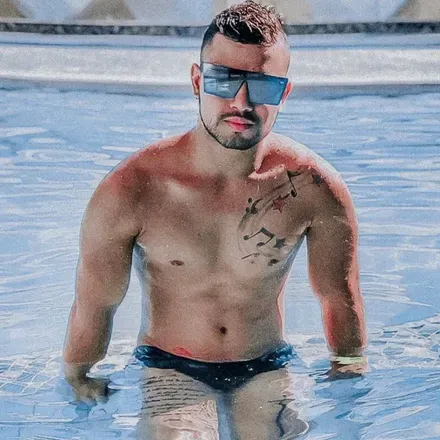 OnlyFans cuenta andresospina994 avatar 1