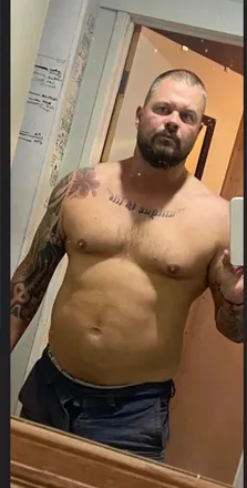 OnlyFans cuenta bigdicktradie header 2