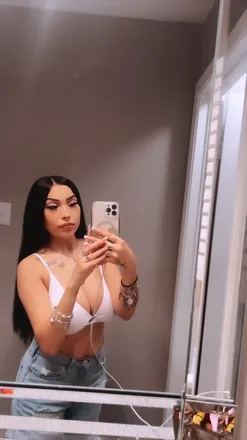 OnlyFans cuenta j.ayleeenn header 2