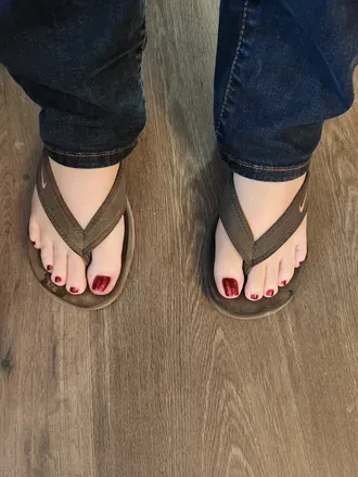 OnlyFans cuenta twweetty_toes header 2