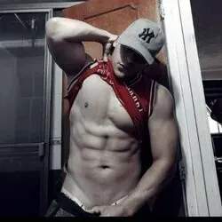 OnlyFans account  maxlatinboy avatar 1