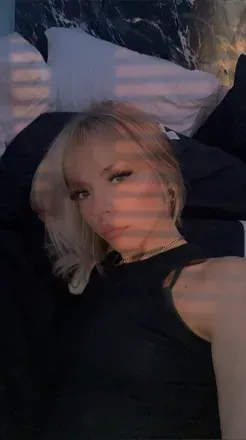 OnlyFans account  c4nessa avatar 1