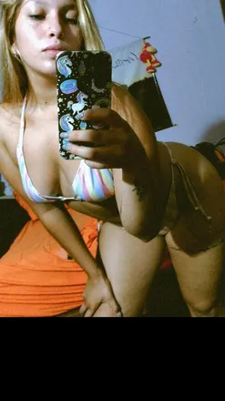 OnlyFans cuenta sweetcarol22 header 2