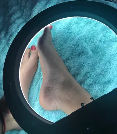 OnlyFans cuenta feet_thin avatar 1