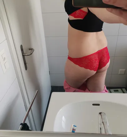 OnlyFans cuenta mvalley93 header 2