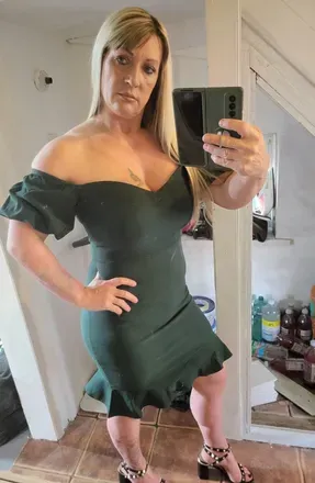OnlyFans cuenta inkedmusclechickvip avatar 1
