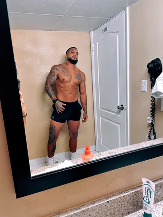 OnlyFans cuenta drezangelz header 2