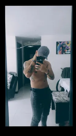 OnlyFans cuenta cesar.g.t.oficial header 2