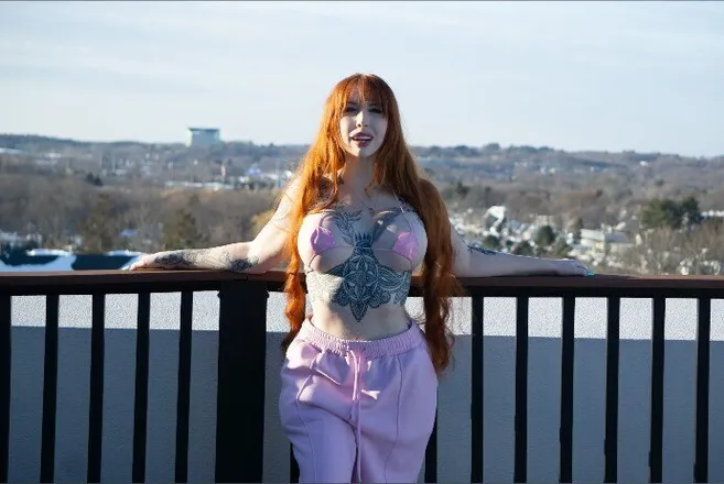 OnlyFans cuenta summersinclaire header 2