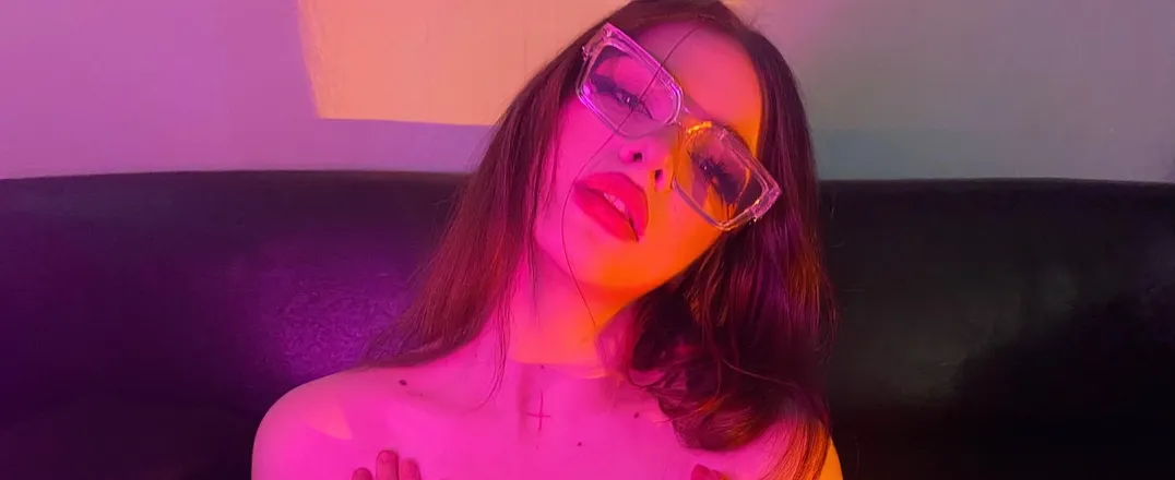 OnlyFans cuenta buydomme header 2