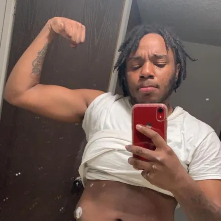 OnlyFans account  transmankari header 2