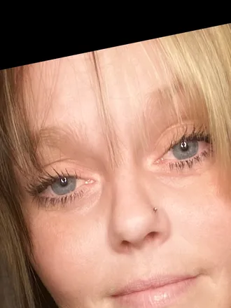 OnlyFans cuenta bunnycakez header 2