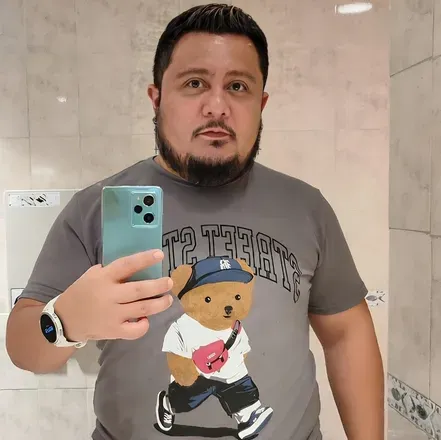 OnlyFans cuenta elvecinodecancun avatar 1