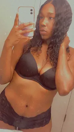 OnlyFans cuenta choco_tinaaaaa avatar 1