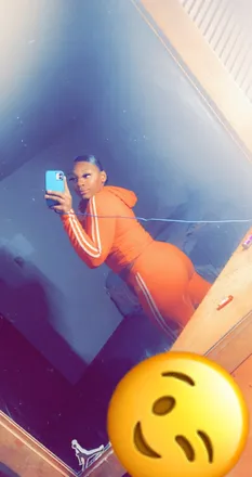 OnlyFans cuenta lailonie_marie header 2