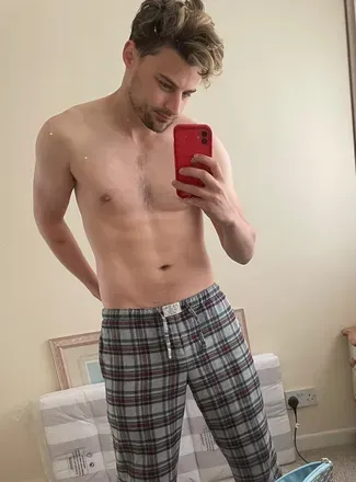 OnlyFans cuenta hornnyscotty avatar 1