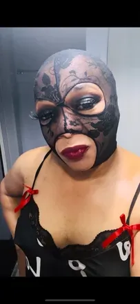 OnlyFans account  headmistresstiya header 2
