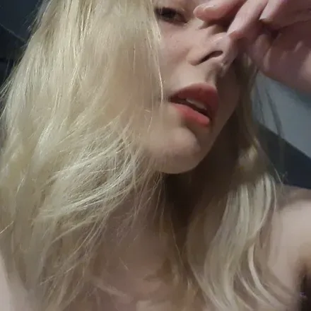 OnlyFans account  rin_chevinsky avatar 1