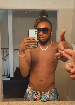 OnlyFans cuenta oleliiik header 2