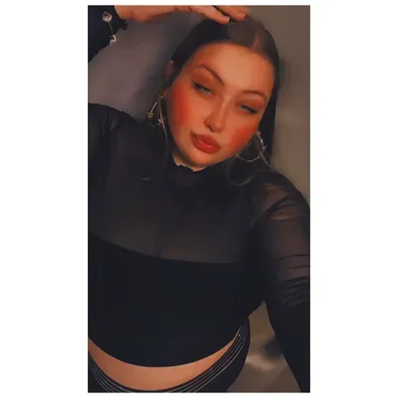 OnlyFans account  aughraa avatar 1