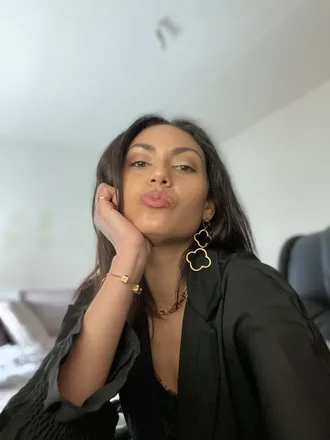 OnlyFans cuenta cecechanel1 header 2