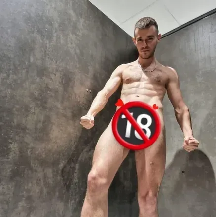 OnlyFans account  mat_2n avatar 1