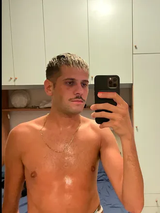 OnlyFans cuenta frfr8 header 2