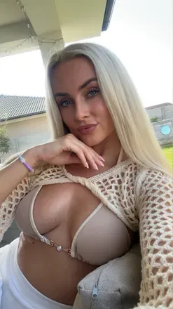 OnlyFans cuenta nikolkabujdyy avatar 1