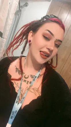 OnlyFans account  olive-may avatar 1