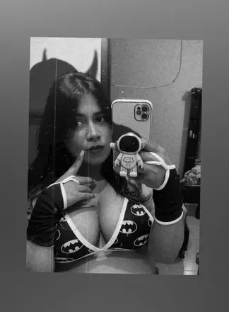 OnlyFans account  sofia97r avatar 1