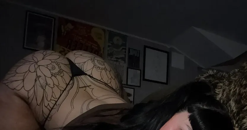 OnlyFans cuenta beefcakemami header 2