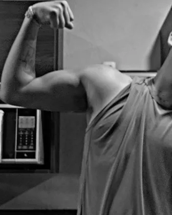 OnlyFans cuenta mrquez444 header 2