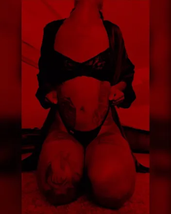 OnlyFans cuenta junetaoo header 2