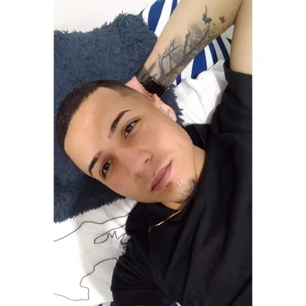 OnlyFans cuenta ele-h header 2